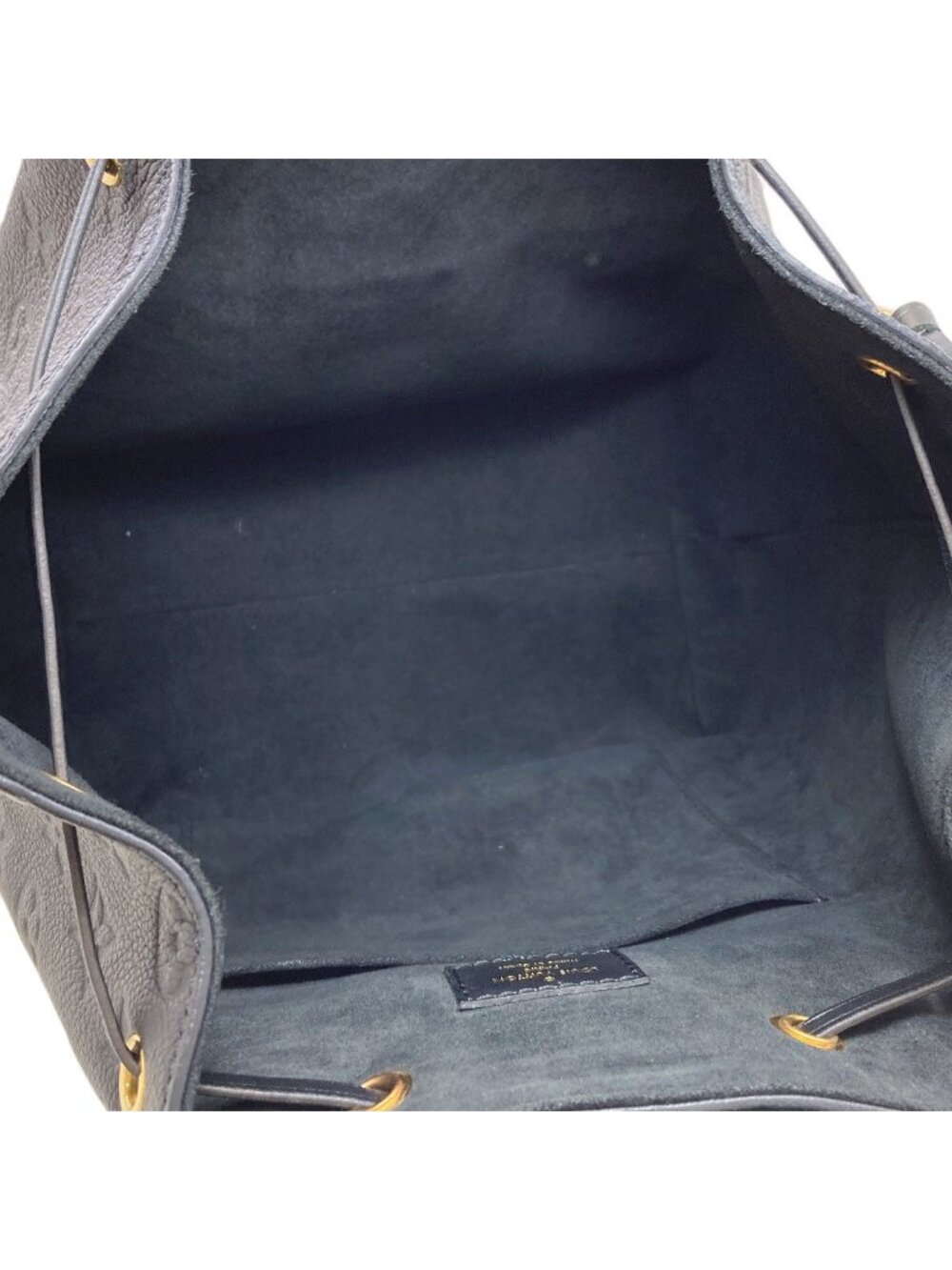 Louis Vuitton Montsouris PM Backpack Empreinte - Picture 5 of 15